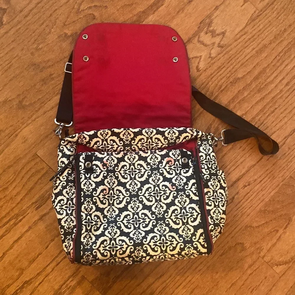 Petunia Pickle Bottom diaper bag, excellent condition black, white, and burgundy